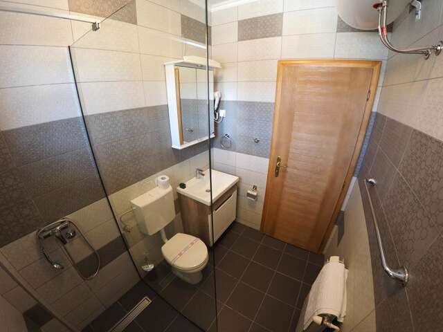 Гостевой дом Guest house DON-lux Плевля-16