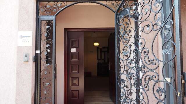 Гостевой дом Guest house DON-lux Плевля-4