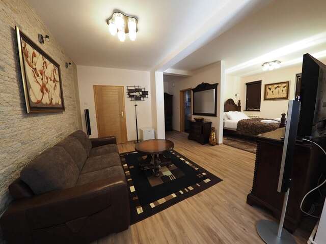 Гостевой дом Guest house DON-lux Плевля-29