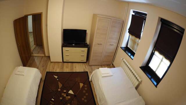 Гостевой дом Guest house DON-lux Плевля-11